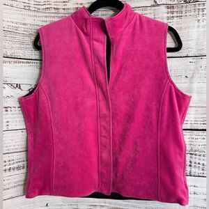 Vintage Tail Vest Womens Sz Medium Reversible Suede quilted Golf outdoor Barbie